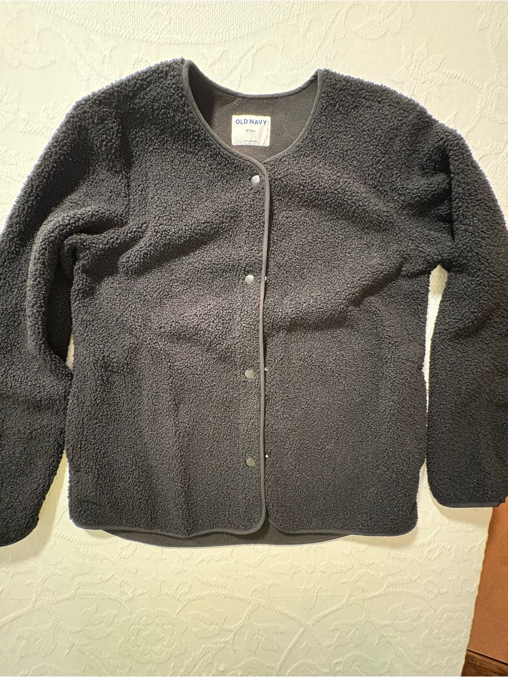 Old Navy Women’s Fall Black Faux-Sherpa Snap-Front Teddy Jacket